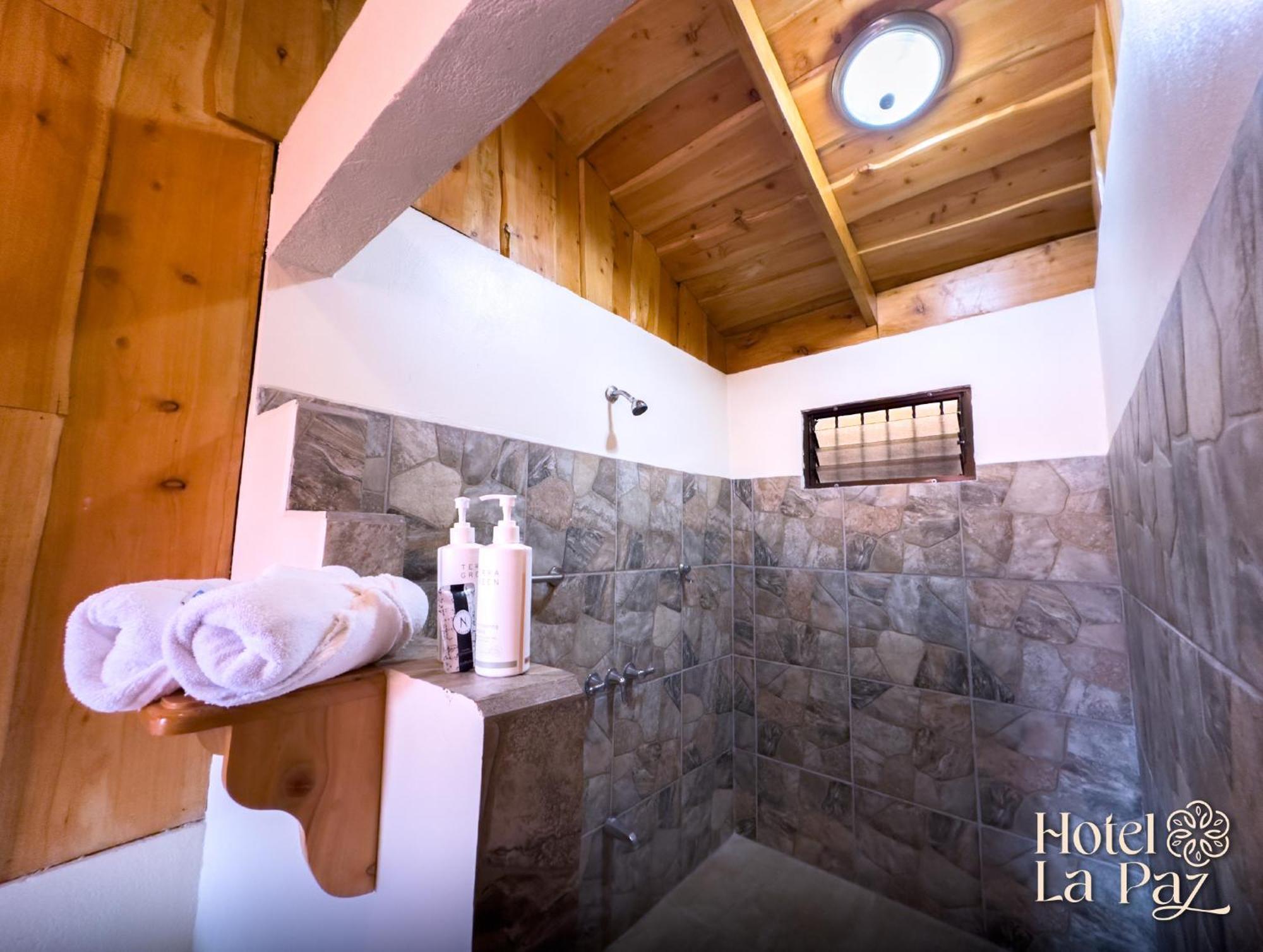 Hotel La Paz Poasito Zewnętrze zdjęcie